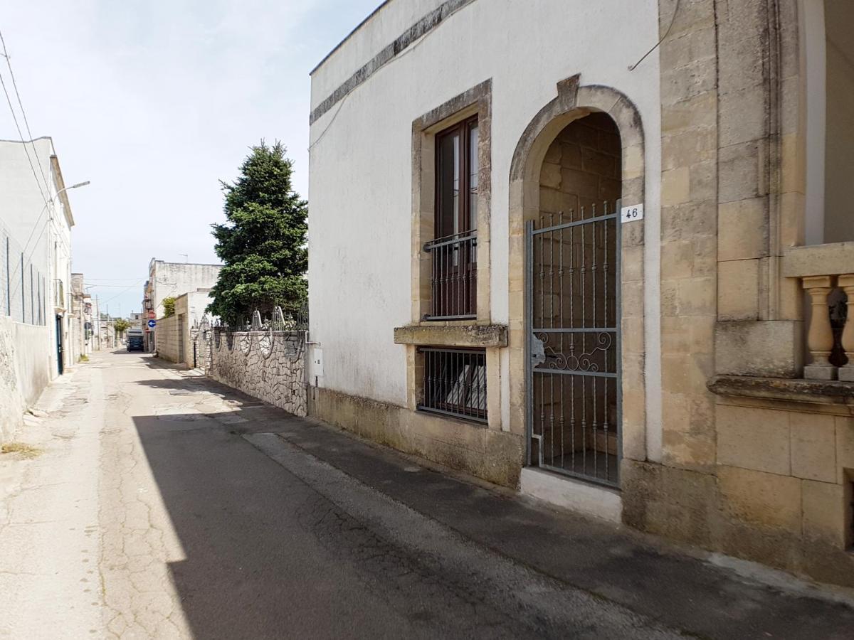 Oikia Vacanze Uggiano La Chiesa Casa Dante Zewnętrze zdjęcie