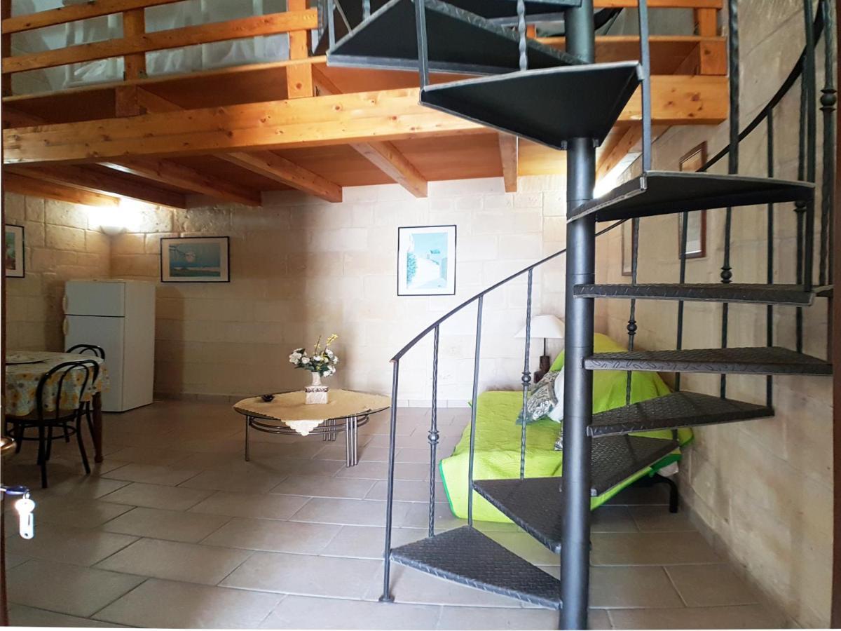 Oikia Vacanze Uggiano La Chiesa Casa Dante Zewnętrze zdjęcie