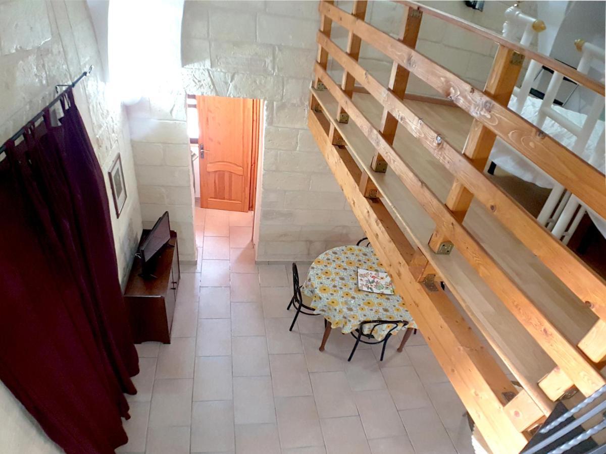 Oikia Vacanze Uggiano La Chiesa Casa Dante Zewnętrze zdjęcie
