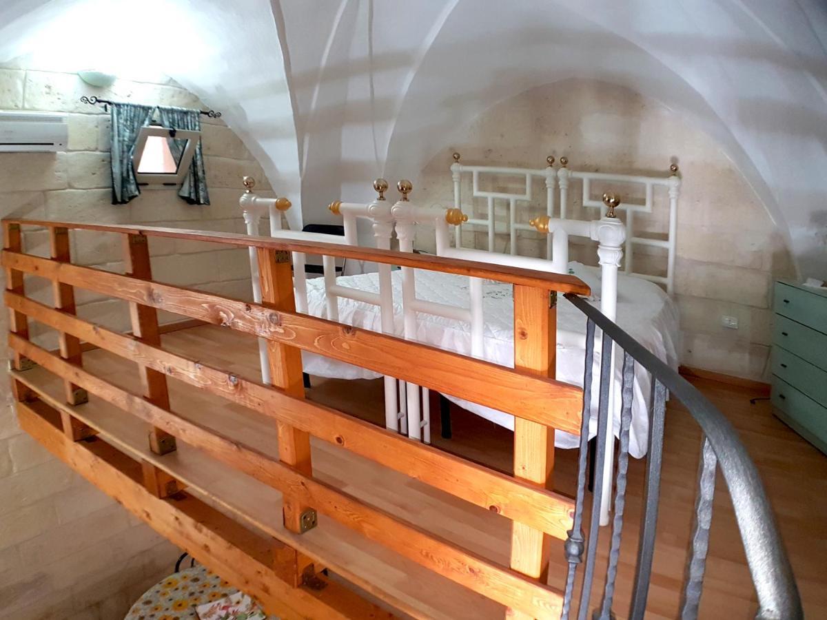 Oikia Vacanze Uggiano La Chiesa Casa Dante Zewnętrze zdjęcie